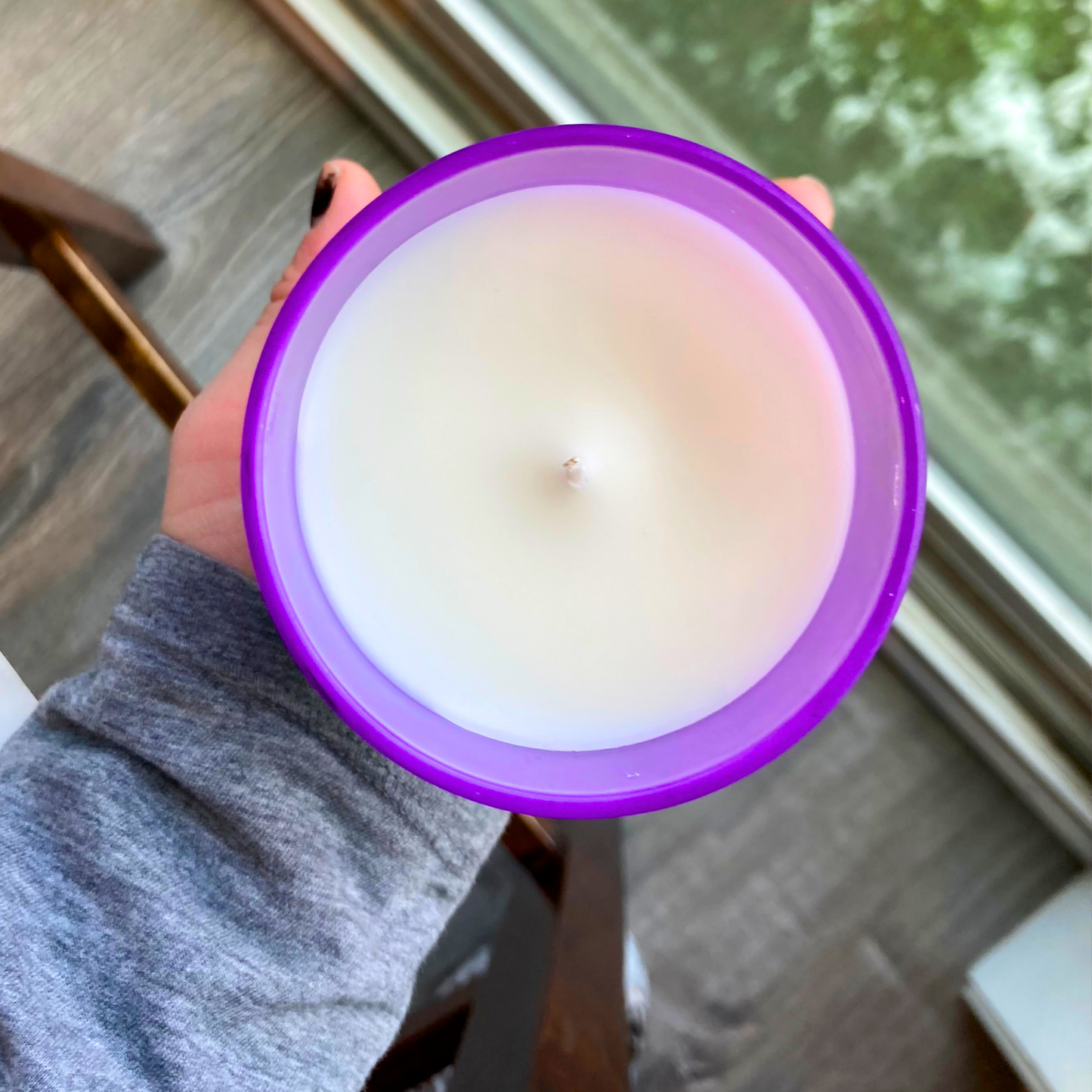 Angel Wings 8 oz Candle with Bamboo Lid Lavender + Black Amber