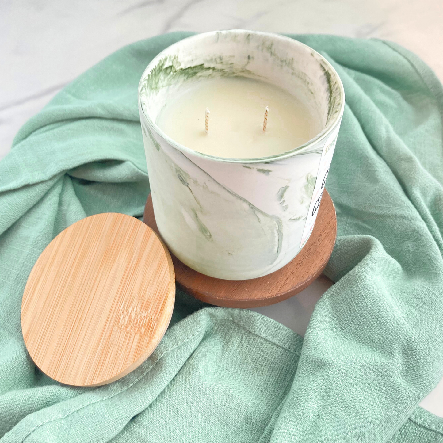 Citrus Woods 10 oz Candle