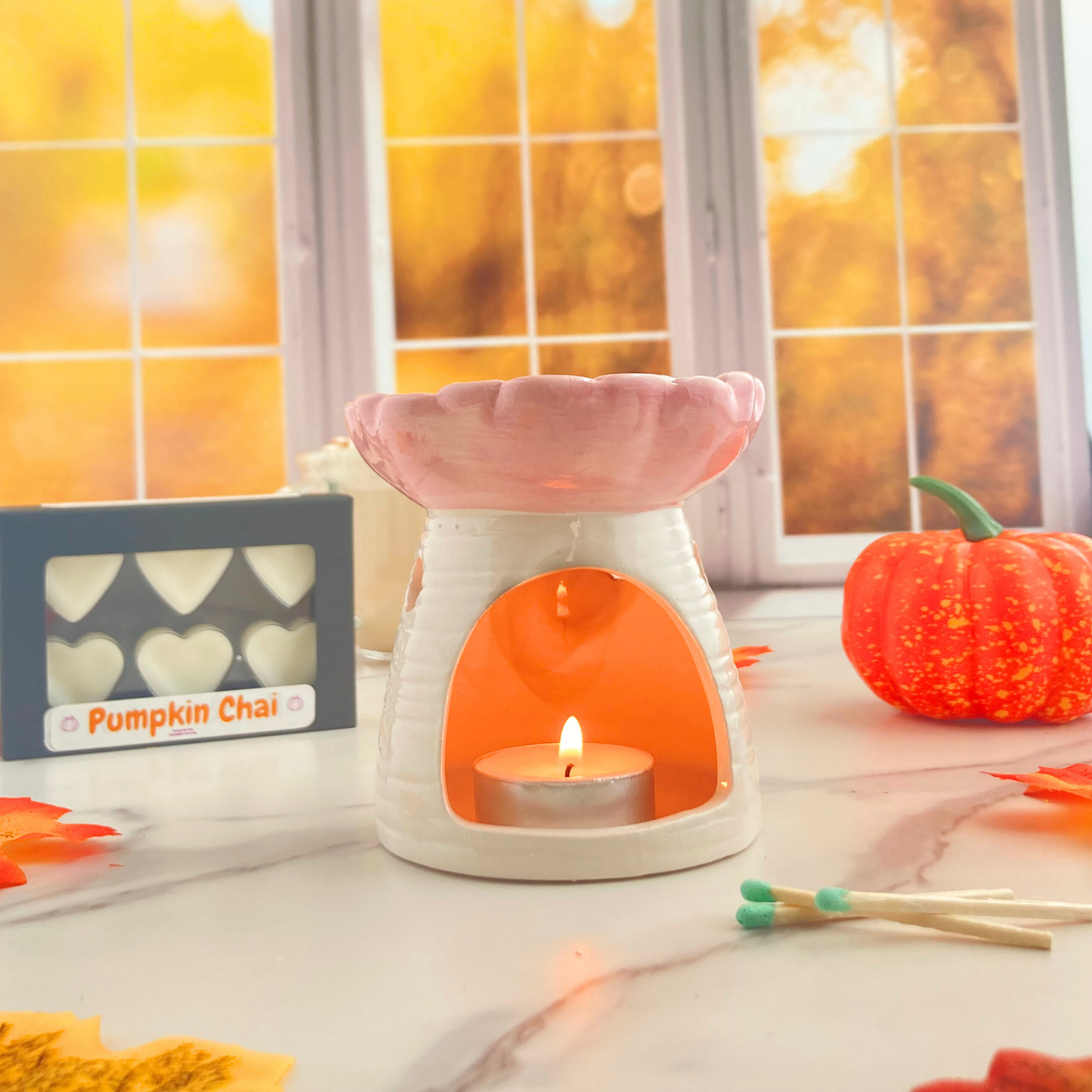 Pumpkin Chai Heart Wax Melts in Black Kraft Box