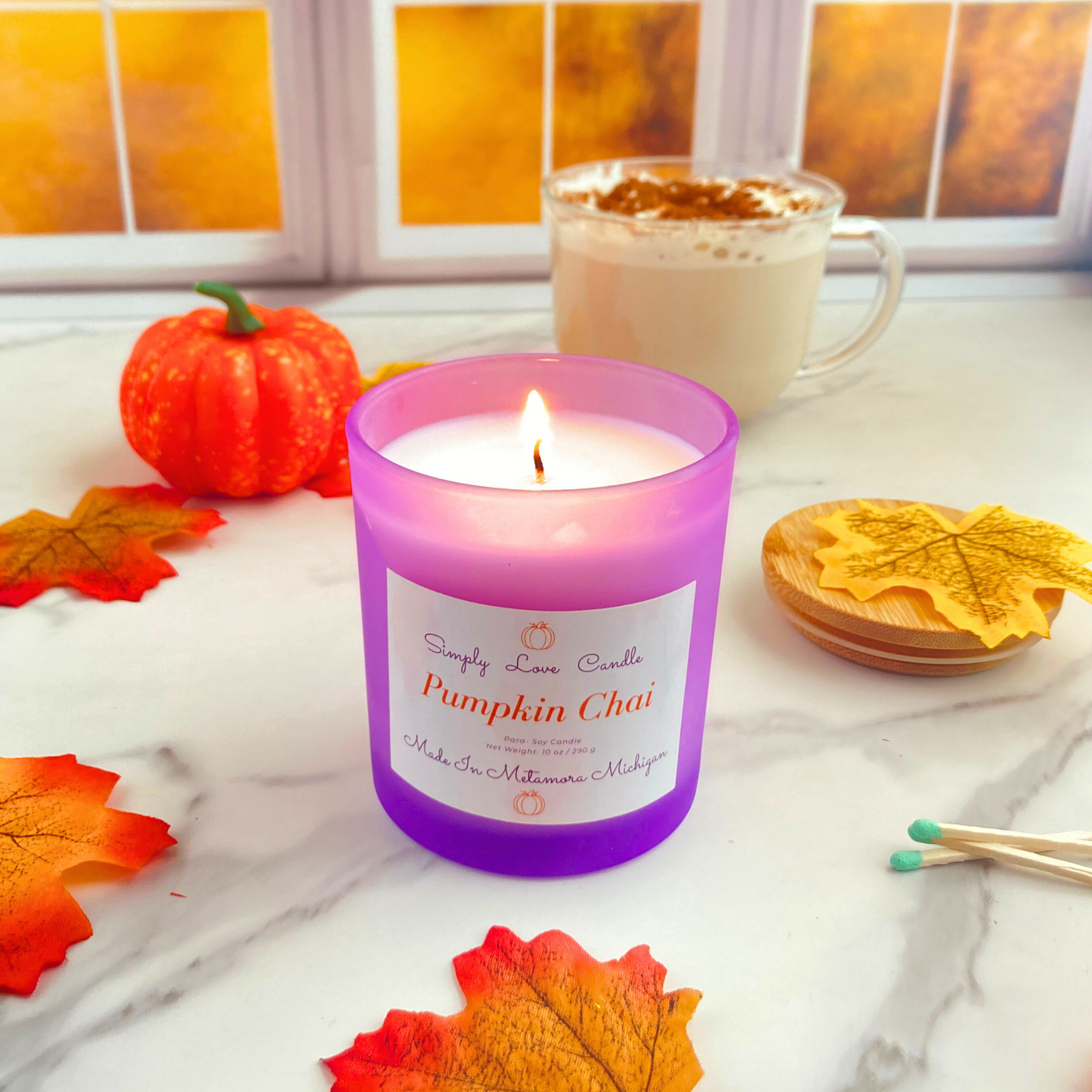 Pumpkin Chai 8 oz candle with bamboo lid