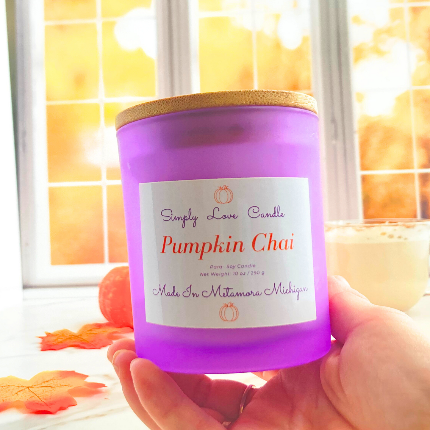 Pumpkin Chai 8 oz candle with bamboo lid