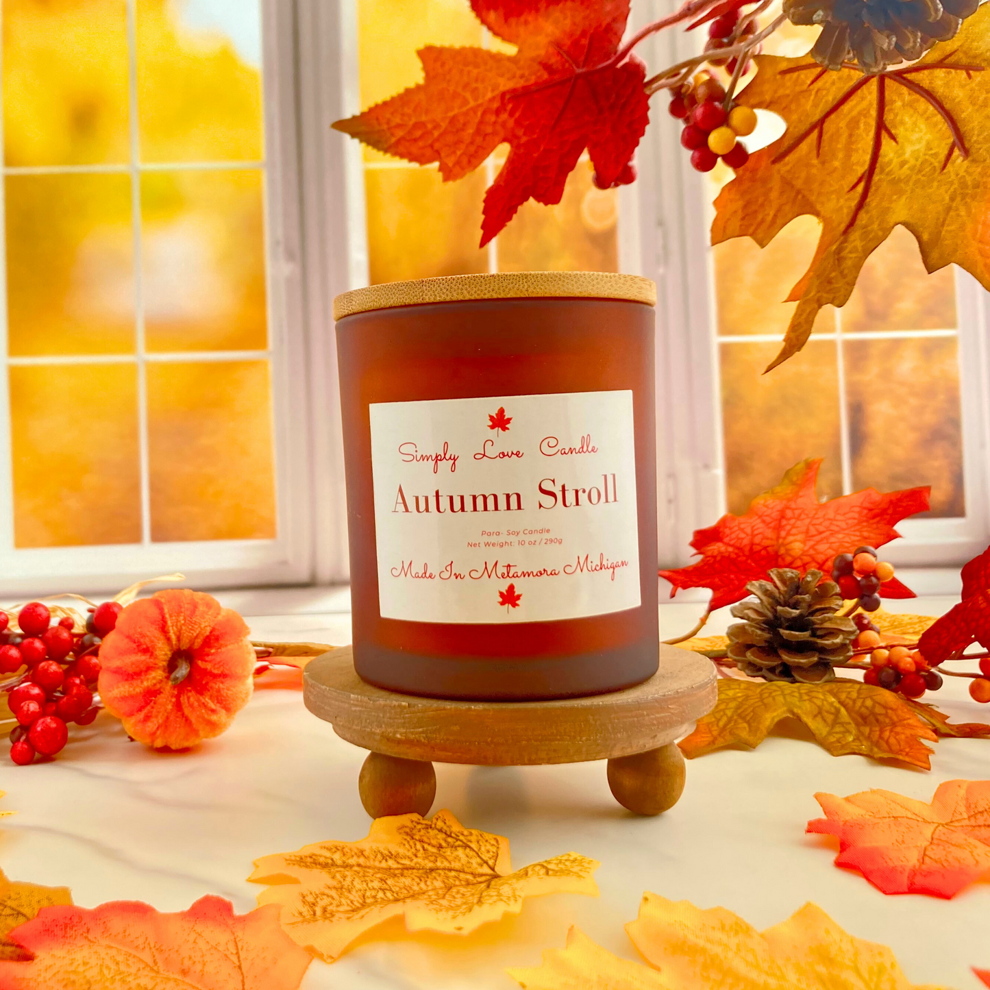Autumn Stroll 8 oz Candle with Bamboo lid