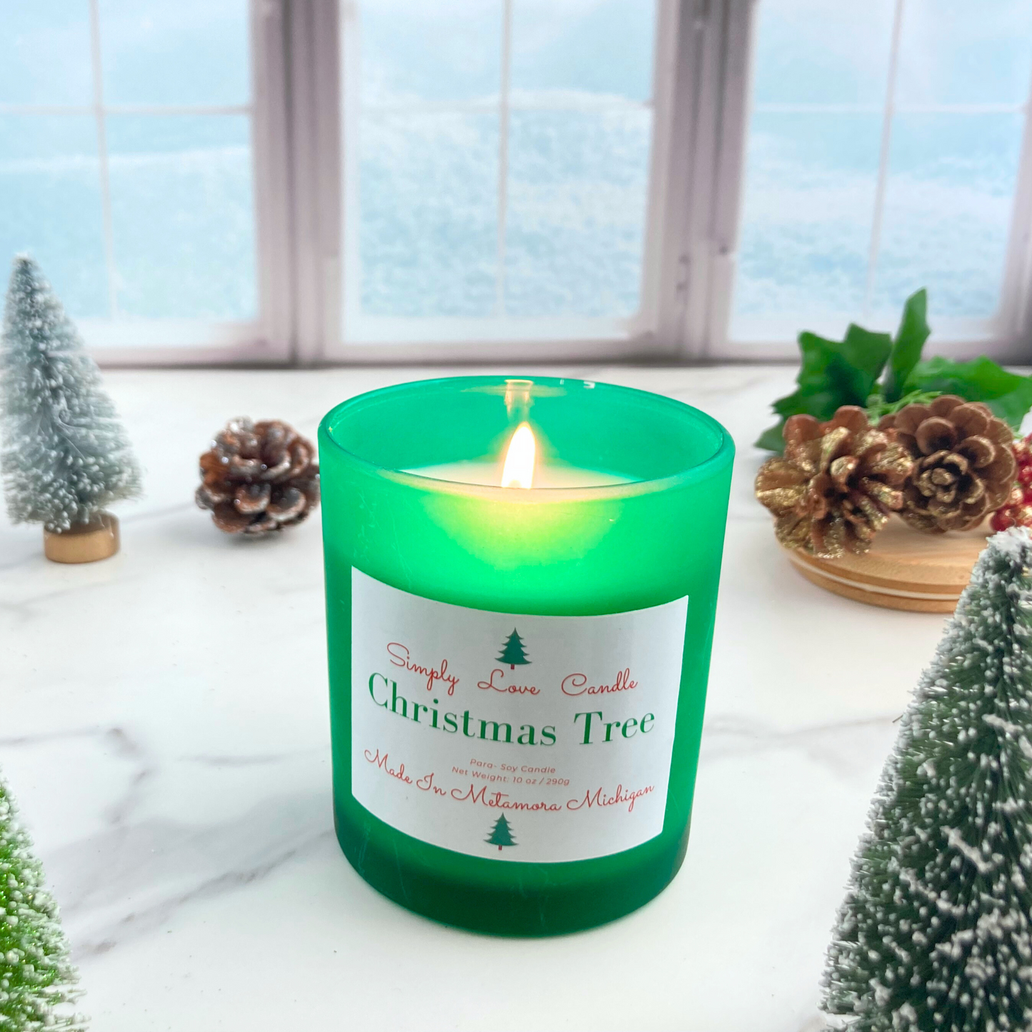 Christmas Tree 8 oz Candle with Bamboo Lid Balsam Fir Scent