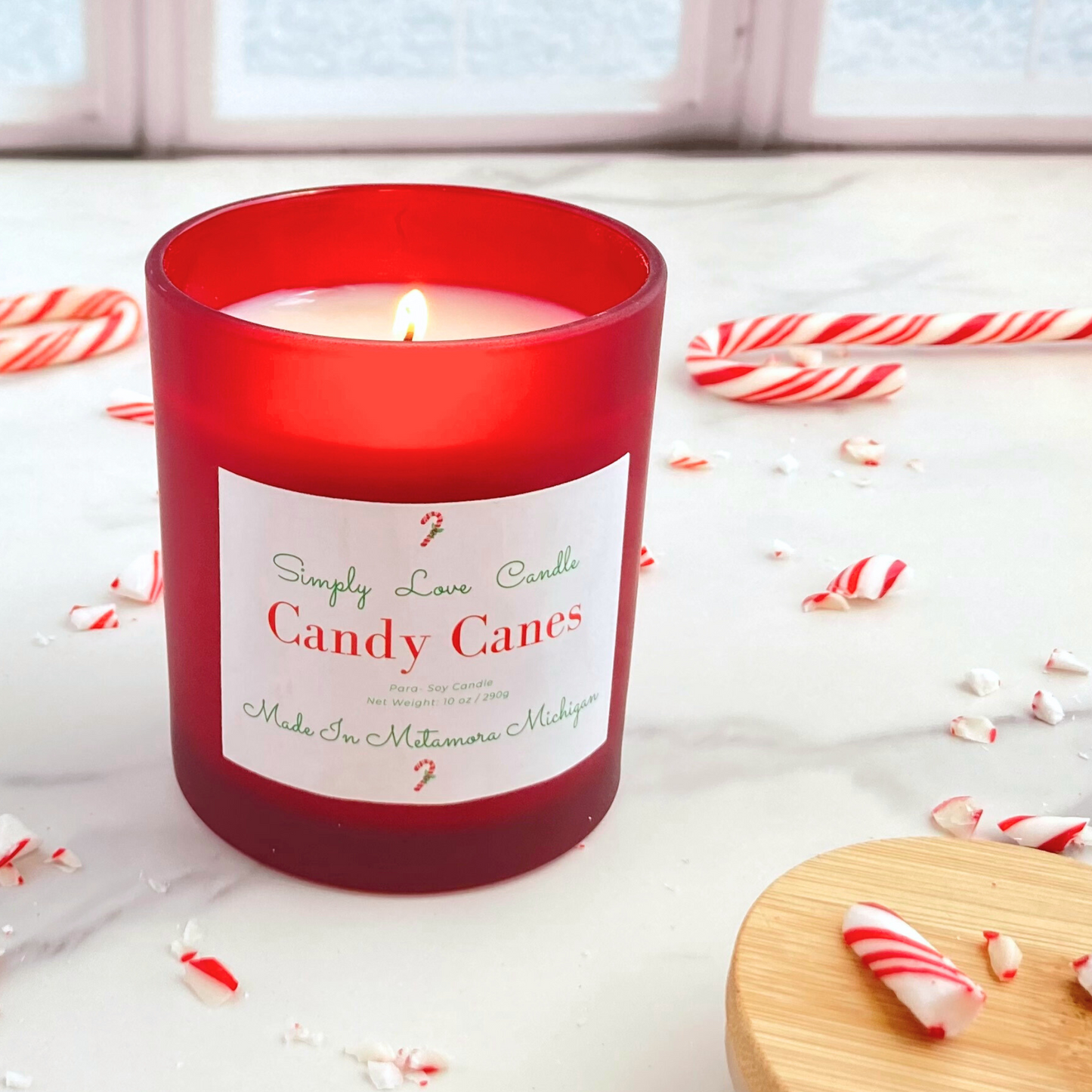 Candy Cane 8 oz Candle with Bamboo Lid