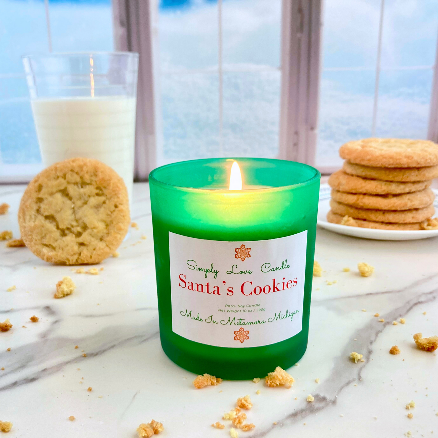 Santa's Cookies 8 oz candle with bamboo lid